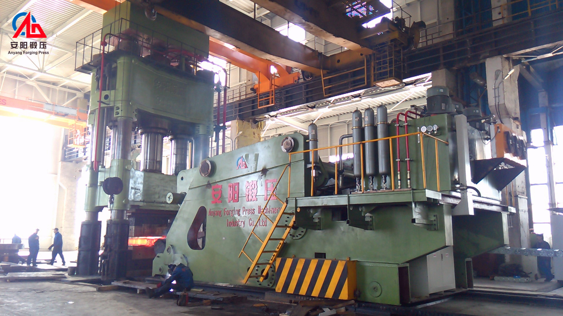 3150 ton hydraulic open die forging press