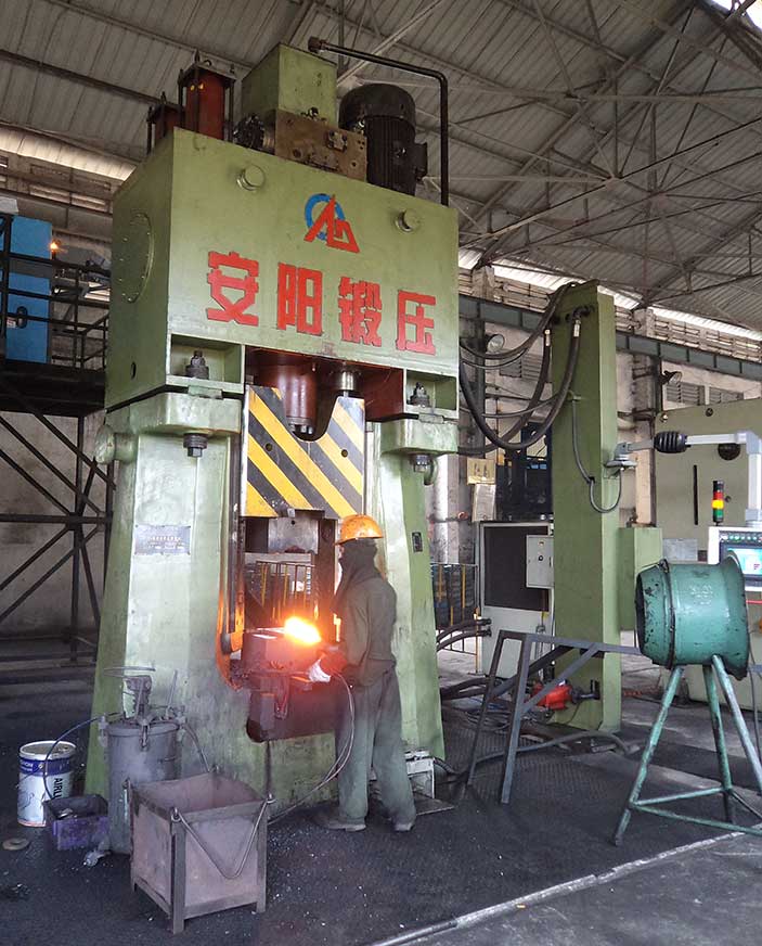 automatic forging hammer manufacturer